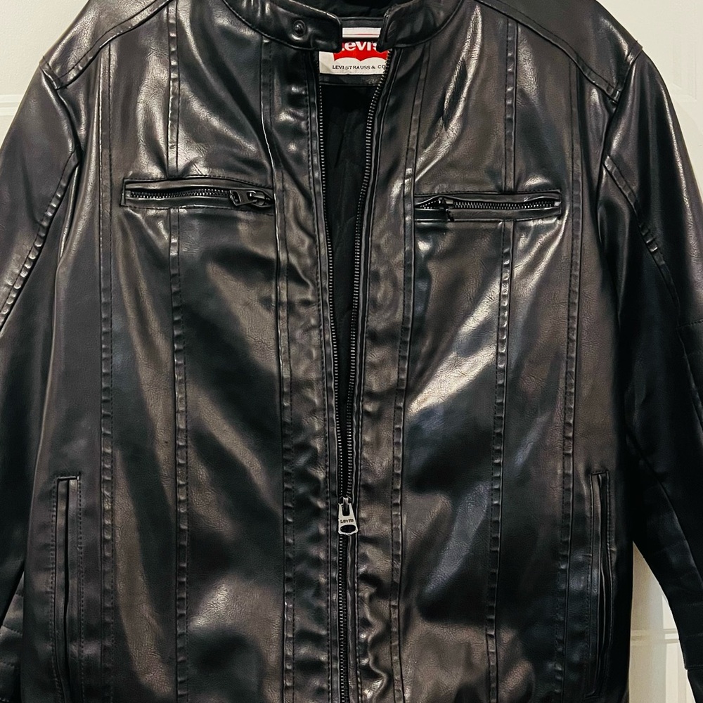 Levi's Men's Black Bomber Jacket